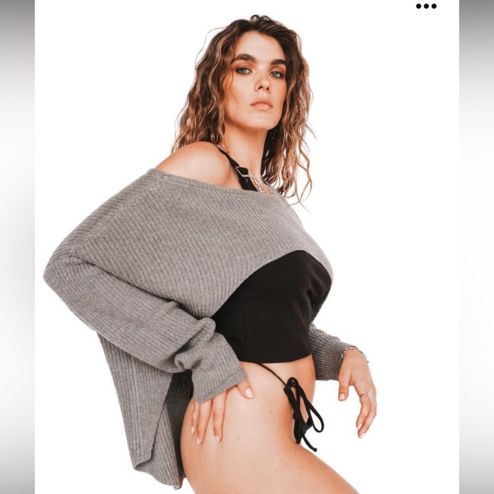 Pebby Forevee 🔥 Reversible Roles Pullover 🔥 Gray L/XL - SOLD OUT online